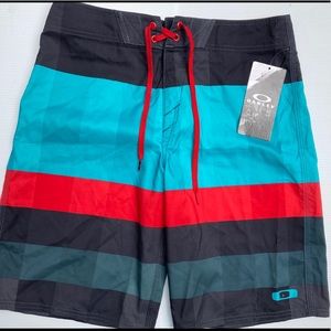 Oakley Men’s Board Shorts NWT